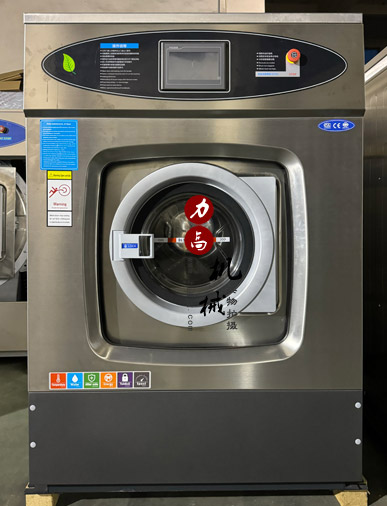 ��������əC